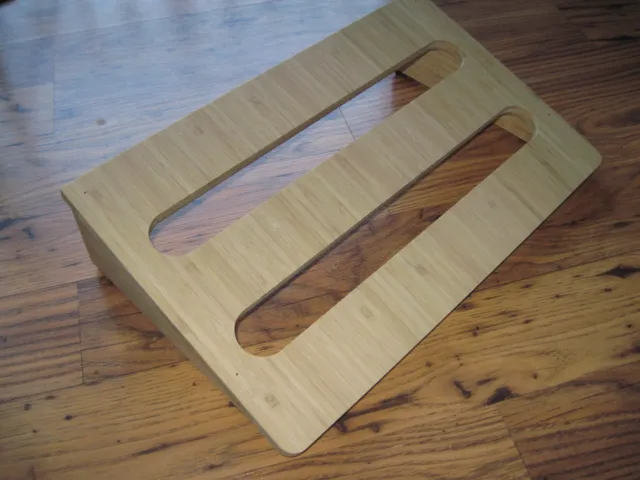 Bamboo guitar pedalboard ( 11" X 16" )