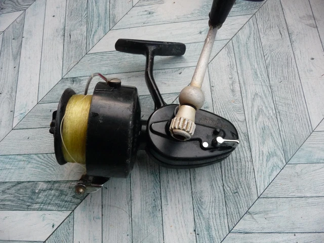 6 pieces pour moulinet ancien Mitchell 306 / 406 .................. 81591