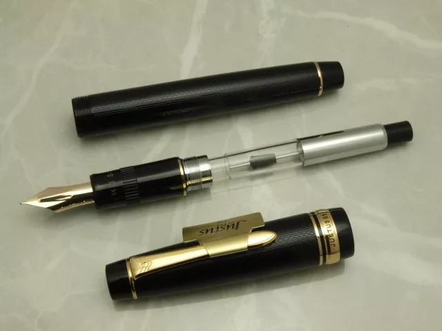 Pilot (NAMIKI) Japanese FP/ Justus 95 Net Black Medium nib 14K with converter 3