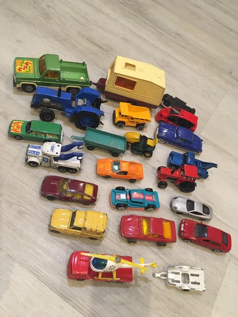 Lot De 20 Petites Voitures Anciennes Matchbox & Majorette - Occasion En L'état
