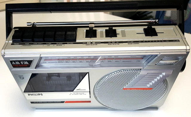 STEREO RADIO ENREGISTREUR de CASSETTE PHILIPS D 7152 RECEIVER MINI BOOMBOX