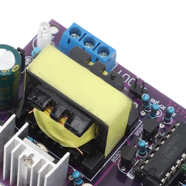 Boost-Konvertermodul Step-Up-Stromversorgungsplatine AC 0 V 110 V 220 V Ausgang✈
