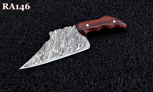 New Arrivel Custom Handmade Damascus Steel Hunting Skinner Knife Wood Fibber.