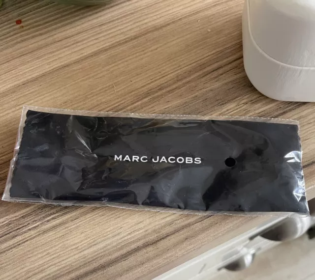 Marc Jacobs Sunglasses Case Cream 3