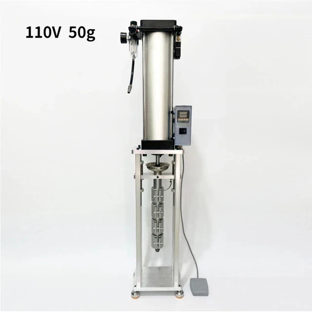 50g Pneumatic Plastic Injection Molding Machine, Vertical Production Machine