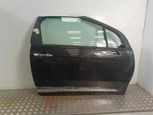 Porte avant droit CITROEN DS3 9800008180