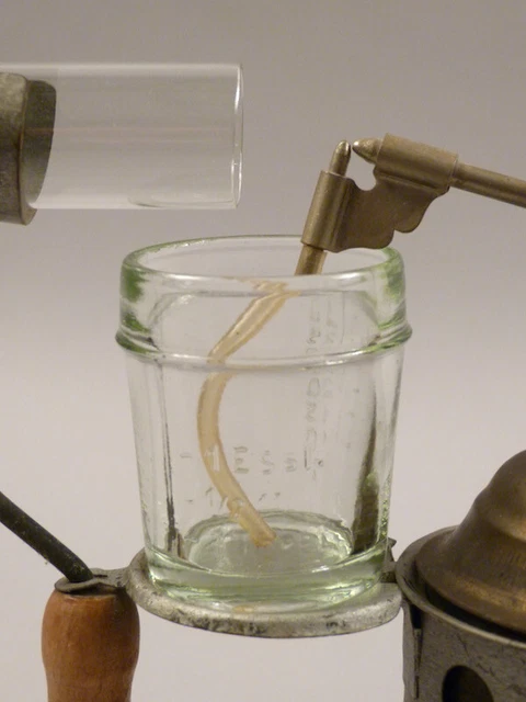 pa1/6    historischer Inhalator  wohl 1. Hälfte 20. Jahrhundert 4