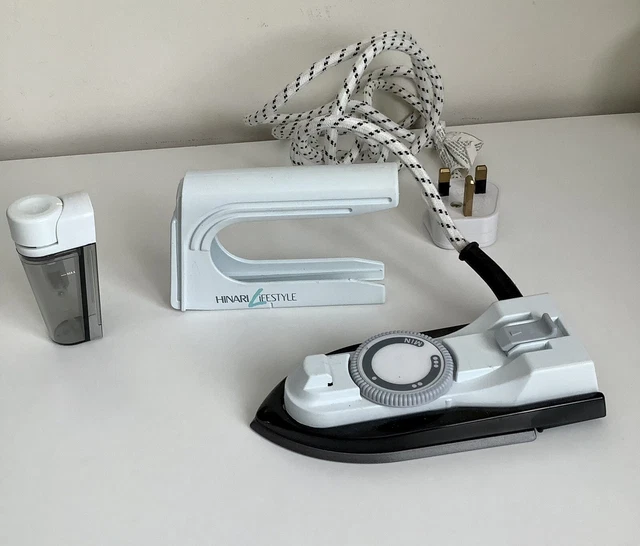 Fer à Repasser De Voyage Hinari Lifestyle IR680 – Double Tension 120V-230V, Pliable Et Léger, Gris