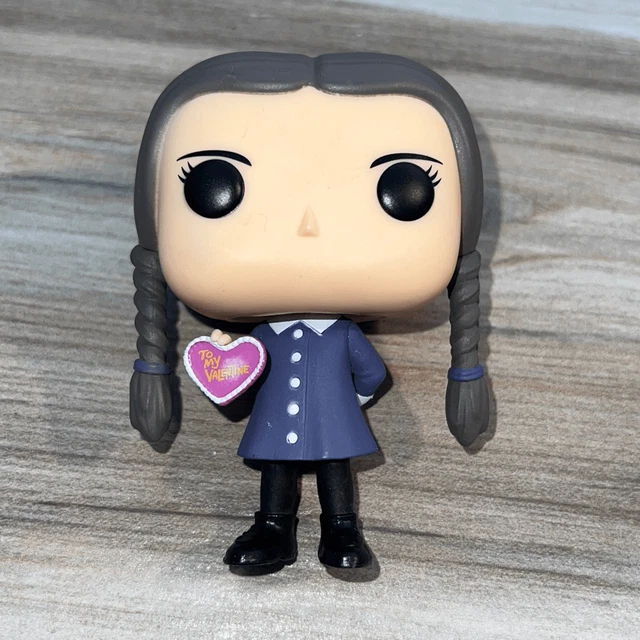 WEDNESDAY ADDAMS Funko Pop Addams Family 816 Valentine's Day Hot Topic Exclusive