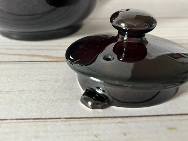 Large 40 oz. Vintage PSI Treacle Glaze Brown Betty Teapot Mirror glaze 10