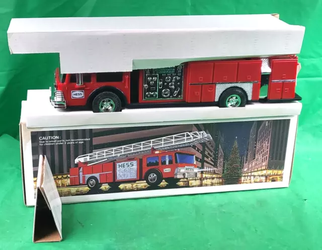 1986 HESS TOY FIRE TRUCK BANK with INSERTS