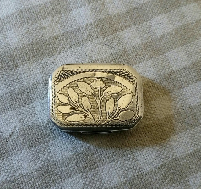 George III Georgian Sterling Silver Miniature Vinaigrette Foliage Pemberton 1811