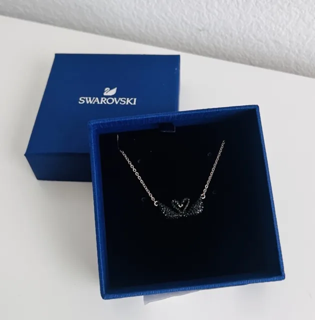 New Swarovski Iconic Black Swan Necklace with Rose-Gold Tone Plated 5296468