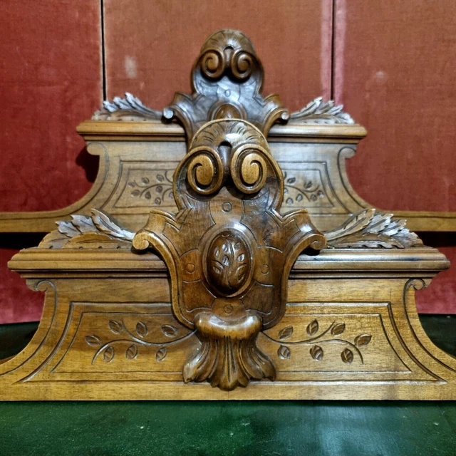 Pair Scroll leaf crowned carving pediment - Antique French architectural salvage