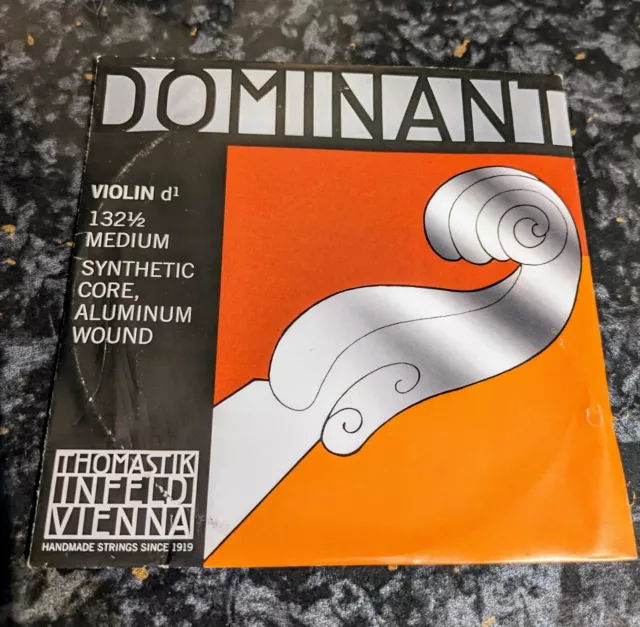 DOMINANT Violin 'D' String, 1/2 Size, FREE DELIVERY!