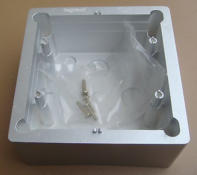 Legrand LEGRAND 085992 Cadre Xéliomat  Graphimat pour Hautparleur Sirène 
