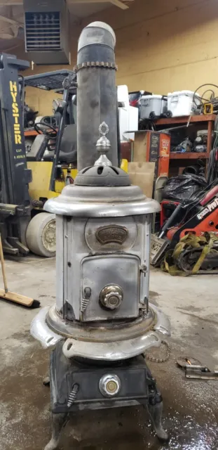 Vintage Cast Iron Pot Belly Parlor Stove