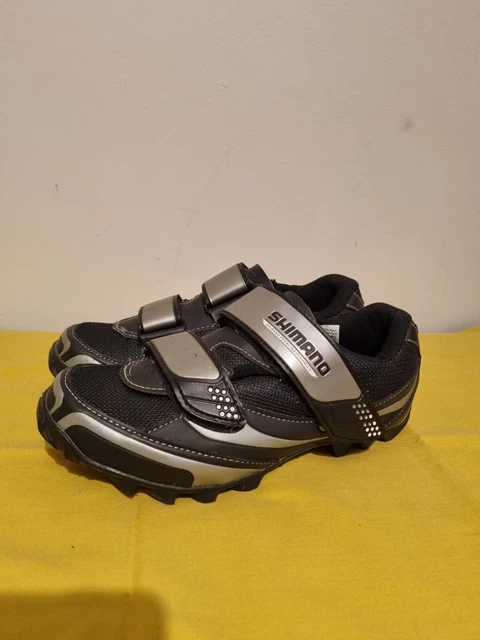 SHIMANO M064 SPD Radsport MTB Schuhe Mountainbike Stiefel Gr. EU37 mit Stollen