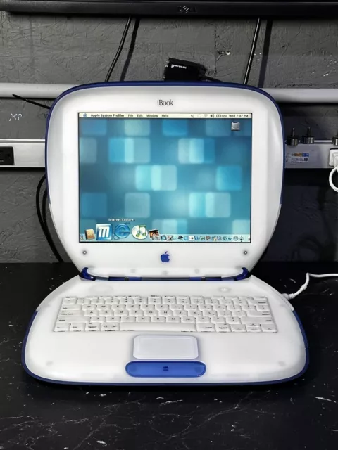 APPLE IBOOK G3 Clamshell Indigo Blue Special Edition M