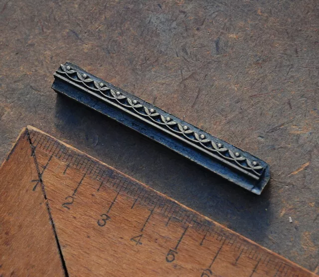 Linie Messingornament Zierornament Messing Buchbinden Jugendstil Lederprägen