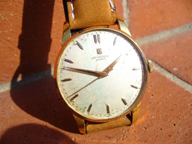 Montre De Poche Universal Genève Chronograph - Vintage - Très Bon état