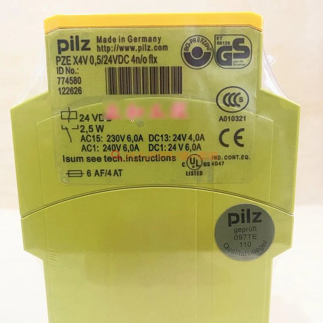 1 pz relè di sicurezza nuovo Pilz Pze X4V 0,5s 774580