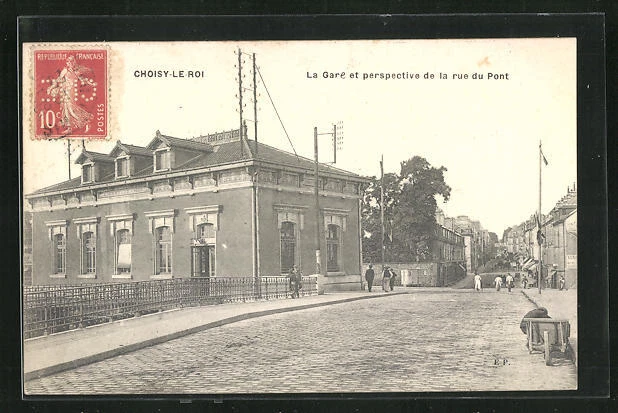 CPA Choisy-le-Roi, La Gare et perspective de la rue du Pont 1911