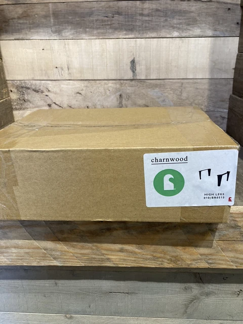 Juego de patas altas para una estufa de leña C cuatro de leña/multicombustible 010/BR051S