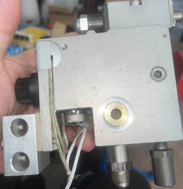 NORDSON H201RC12T One Module Glue Gun