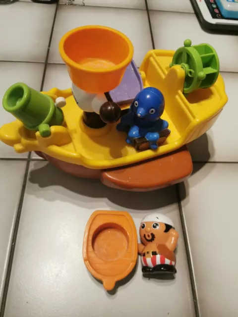 TOMY Toomies - Aqua Fun Piratenschiff (E71602)