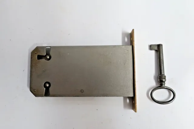 Möbel Einsteckschloss Antik m. Schlüssel Möbelschloss Kommode Dornmaß 90 mm R/L