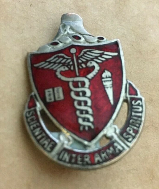 US ARMY DUI Pin 