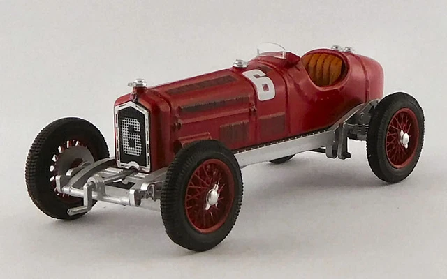 Starý model NACORAL - CHEVROLET MONZA GT - 1/24 - 70.léta