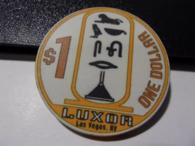 LUXOR HOTEL CASINO $1 hotel casino gaming poker chip - Las Vegas, NV