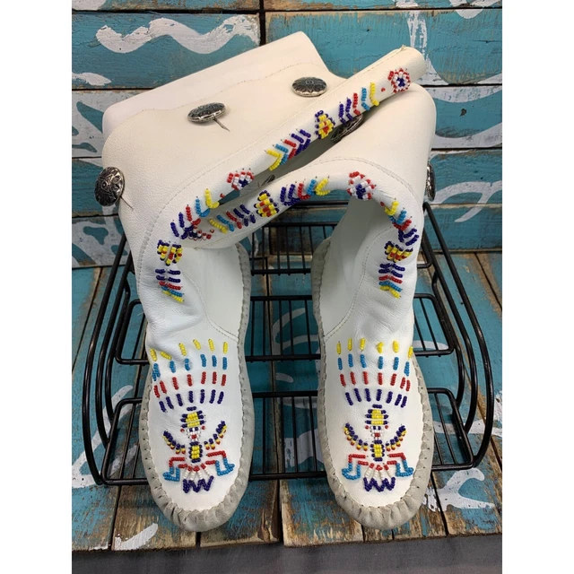 Vintage 1970s Taos White Leather Beaded Knee High Moccasin Boots 9.75"/7.5