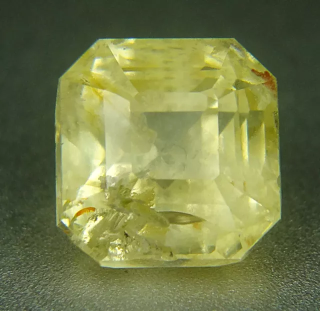 Emerald cut sri-lanka Natural UnHeated Yellow Sapphire 3.10cts Precious Gemstone