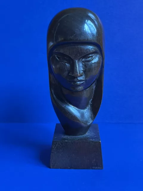 ART DECO Wooden Sculpture - A Fine work circa 1920’s / 1930’s 2