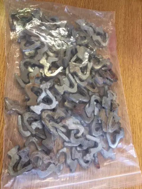 Used Link 51 Pallet Racking Safety / Locking Pins / Clips - Bag of 100 no - Used