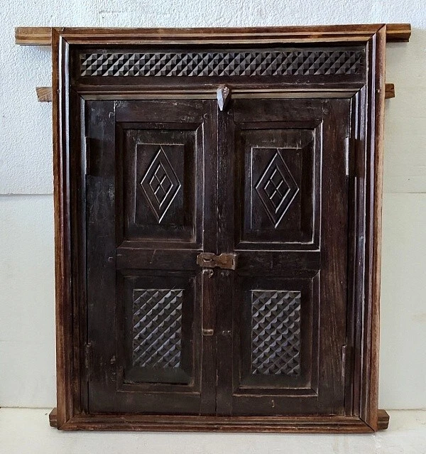 Vintage Old Wooden Hand Carved Beautiful Unique Design Window Door Rare Home Dec
