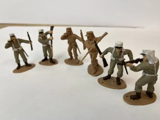 Vintage Timpo French Foreign Legion toy soldiers figures 54mm (some painted)