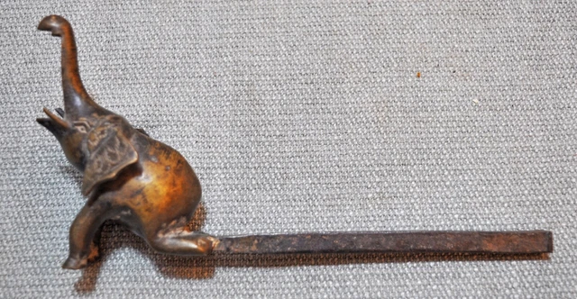 Original Old Antique Hand Crafted Engraved Brass Elephant Figure Wall Hook Hange 2