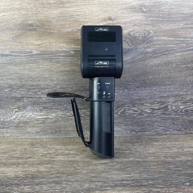 Metz Mecablitz 50MZ-5 Black Portable Handle-Mount Flash Light For Film Camera