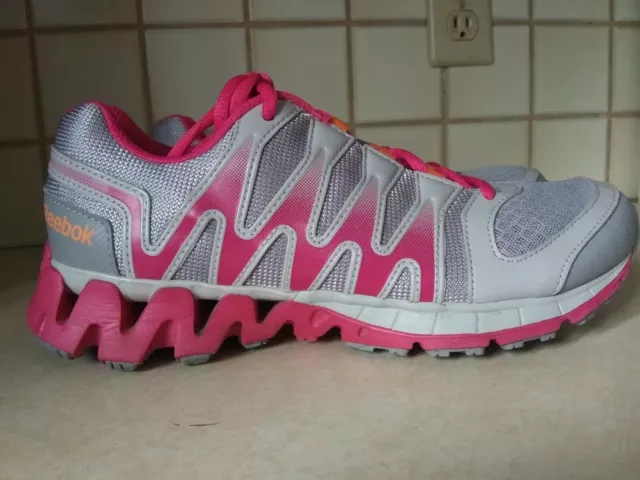 Reebok Zig Tech Womens Running Training Shoes Pink Gray Silver Size 8