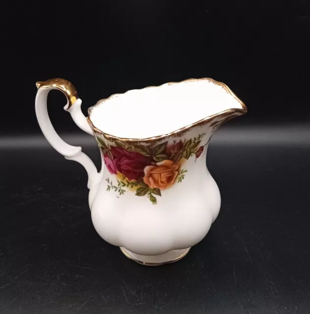 ROYAL ALBERT Old Country Roses Creamer Cream Jug England 11 Cms