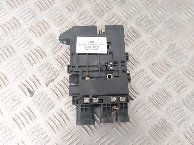 Boîtier Fusible Pour Renault Grand Scenic III Phase 1 1.5 DCI - Pièce D'origine Occasion