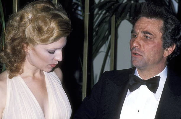 Peter Falk & wife Shera Danese at the 35th Golden Globe Awards - 1978 Photo 3