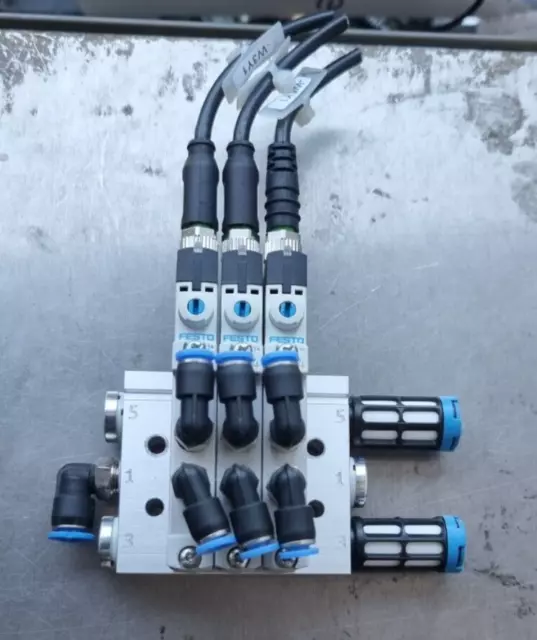 Festo 3-Port Manifold W/ X3 Vuvg-L10-M52-Rt-M5-1P3 Solenoid Valves (In16S3B1)