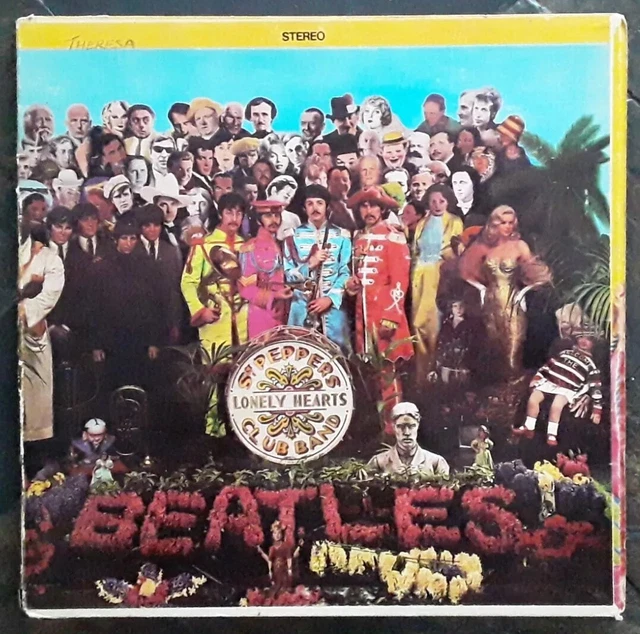 BEATLES SGT PEPPERS LHCB Capitol SMAS 2653 Scranton Pressing Cutouts
