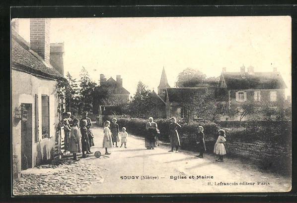CPA Sougy, Eglise et Mairie