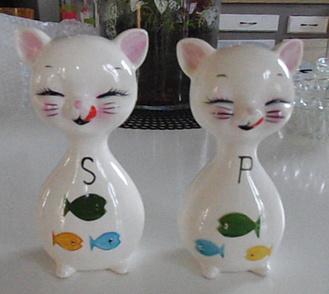 Duo Salière Et Poivrière Céramique - Motif Chinois Chat Et Chien - Rouge/bleu